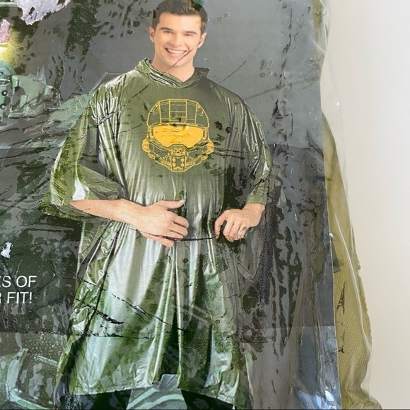HALO 5 Guardians Master Chief Rain Poncho Marketing Instincts 2015 Rare Find New - Picture 4 of 9